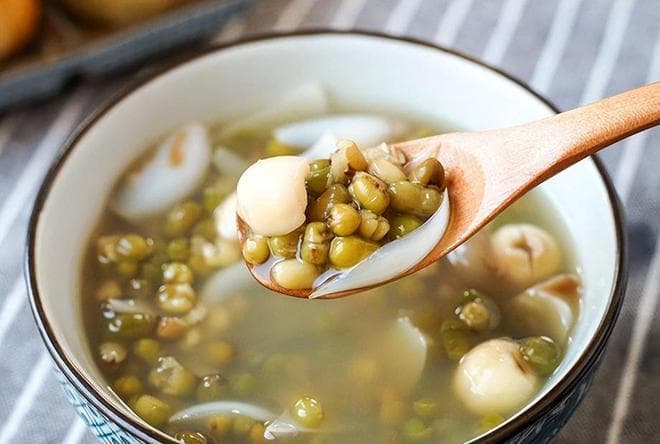 专家解析：高血糖患者饮用绿豆汤的注意事项