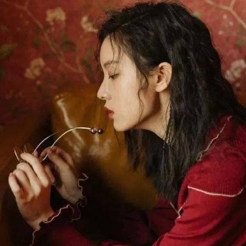 告别尬聊：与女生愉快聊天的实用指南