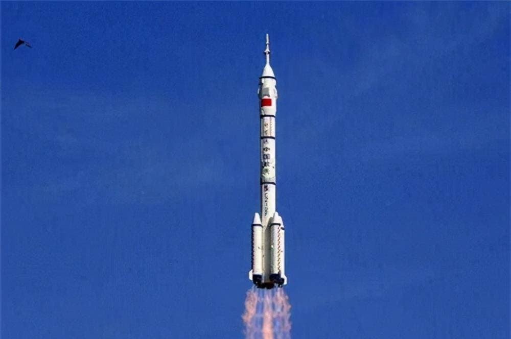 杨利伟太空归来后的17年：低调背后的航天坚守与贡献