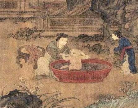 古代沐浴文化探秘：从频率到仪式的变迁之旅