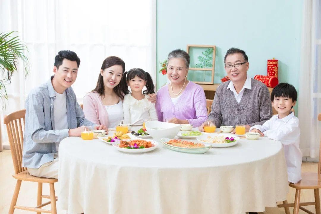 一场饭局让我明白：培养出有教养的孩子，关键在于这些细节