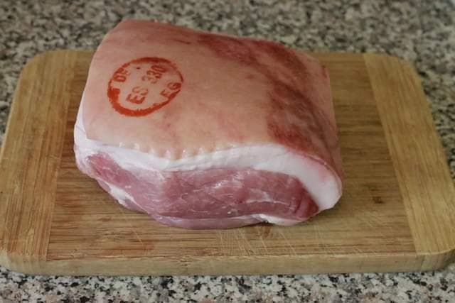 315晚会曝光的淋巴肉，真的不能吃吗？答案可能不是你想得那样