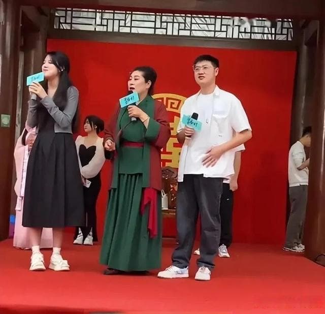 3亿单身人口时代来临？高成本择偶冲突，年轻人为什么谈婚色变？