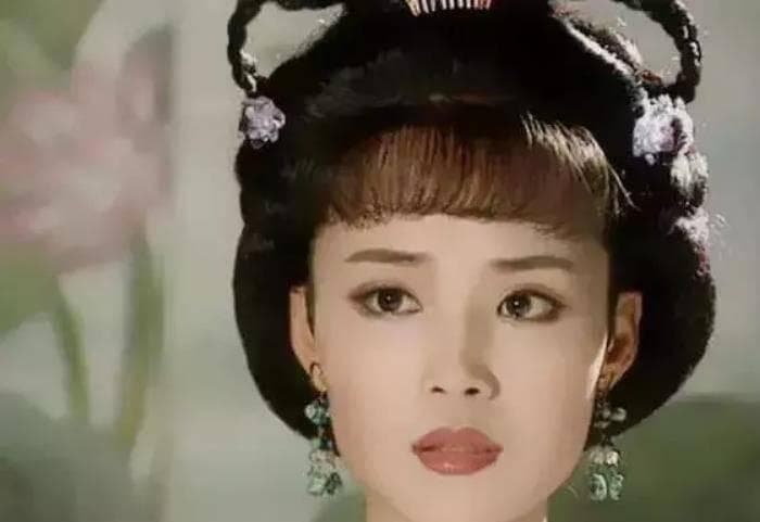 蔡文姬：从才女到战俘，再到幸福晚年的坎坷人生