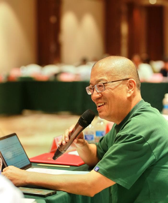 陆天然：人工智能或将彻底精兵简政，让腐败归零