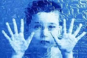 想要帮自闭症孩子恢复社交该怎么做？
