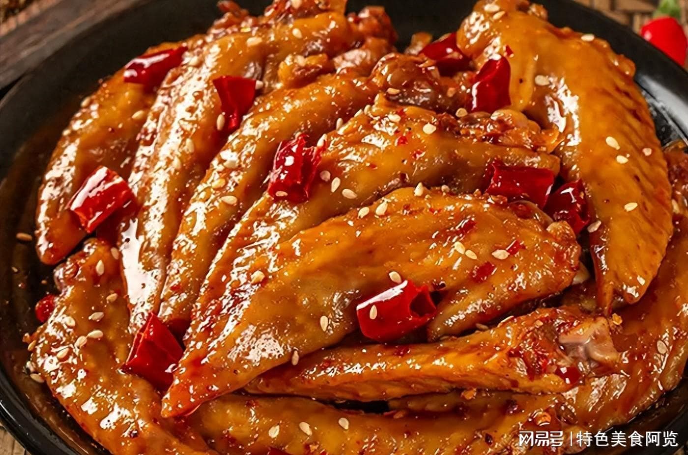 香辣鸡翅尖制作全攻略：从选材到出锅的完美指南