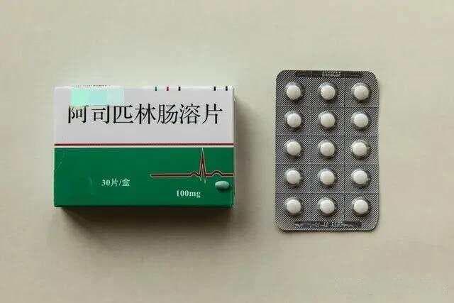 长期吃，选阿司匹林还是氯吡格雷？医生：这5类千万别选错！