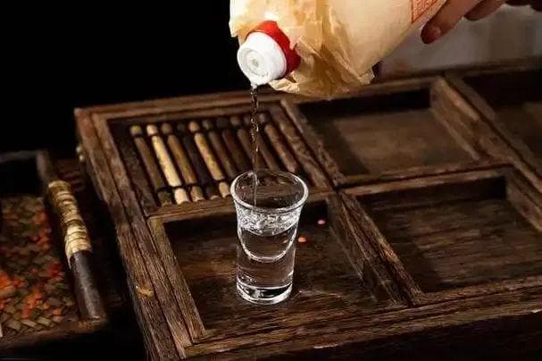 多少度的白酒更适合人体饮用？