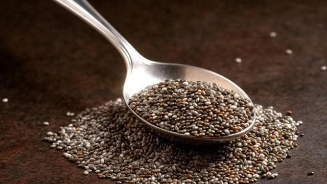 奇亚籽：超级食物的全方位解析，营养与禁忌一网打尽！