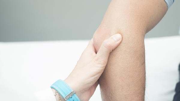 胳膊肘内侧拍出痧说明什么