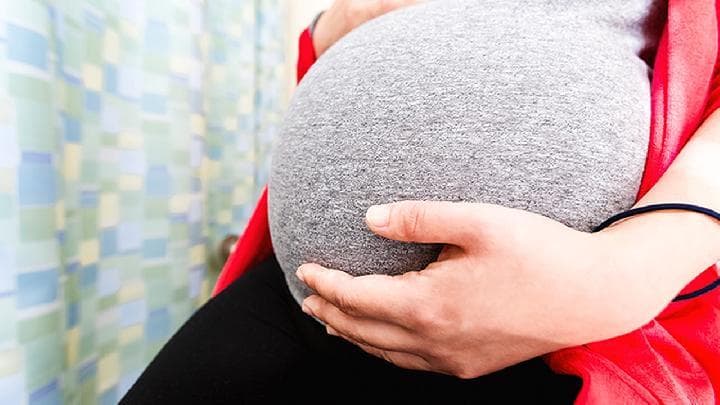 孕妇要系安全带吗 正确系安全带的步骤