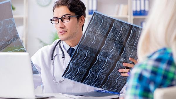 女性腹部彩超检查什么