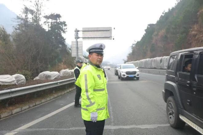 2025年春节桂林出行全攻略：高速免费、施工路段、景区停车信息都在这