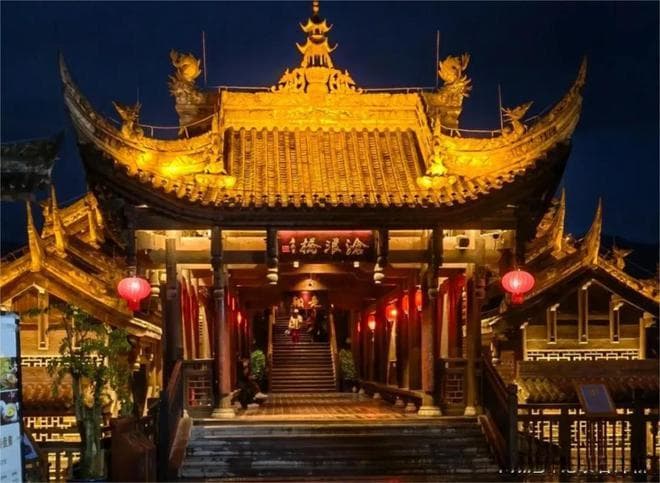 濯水古镇：重庆的世界第一风雨廊桥