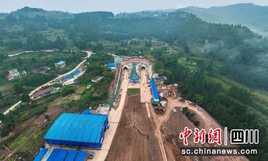 南潼高速嘉陵段：累计完成投资10亿余元 为成渝双城经济圈提供交通支撑