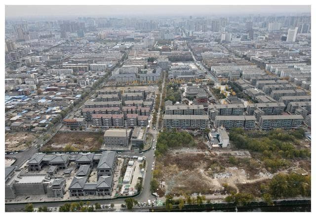 许昌无险可守，为何会成为曹魏都城？如今丞相府还有多少历史遗迹