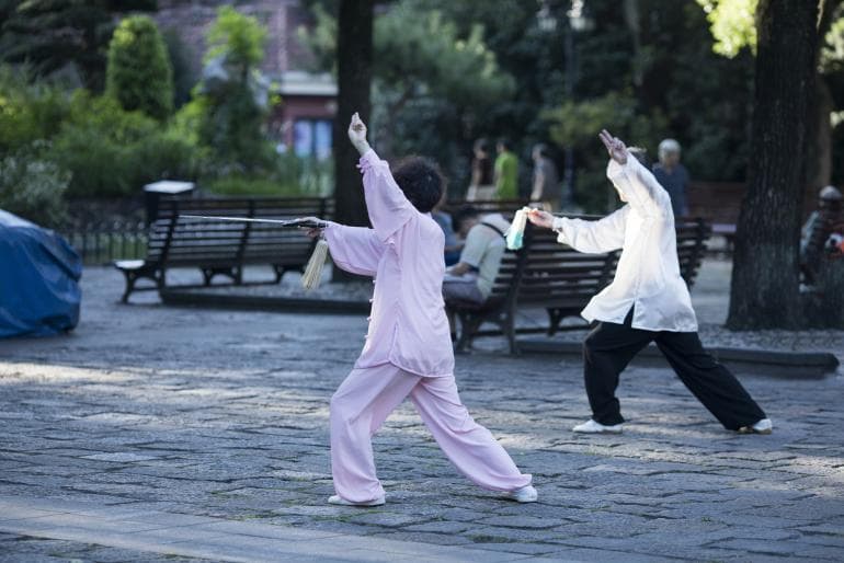 太极拳有利于心脏功能：古老智慧与现代科技的“双重护心”