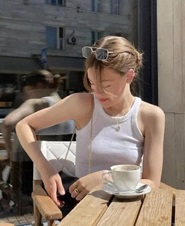 白色配这5种颜色最高级！