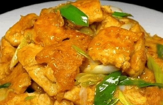 葱炒豆腐的做法：简单又美味的家常菜