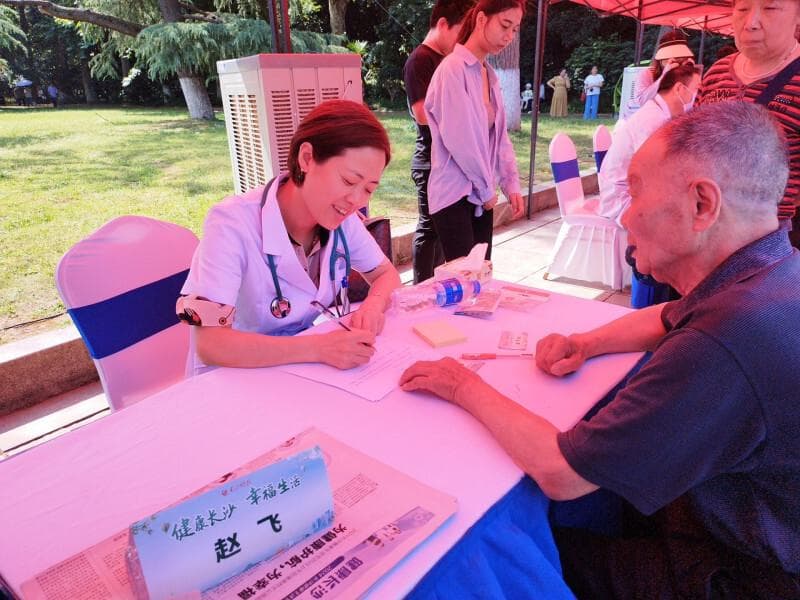 湖南省人民医院社区义诊：肾病筛查护航健康