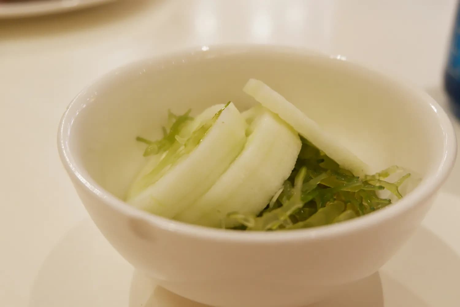 秋冬感冒咳嗽？试试萝卜葱白汤和红糖姜茶！