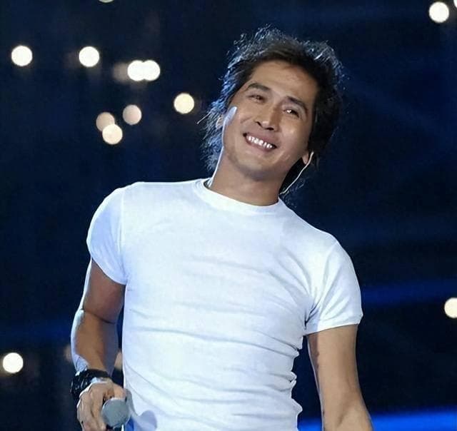 齐秦：从16岁入狱到“情歌王子”，一生只爱王祖贤一人