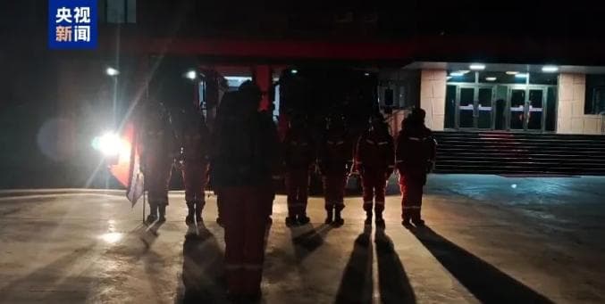 突发，5.0级地震！网友：直接被晃醒