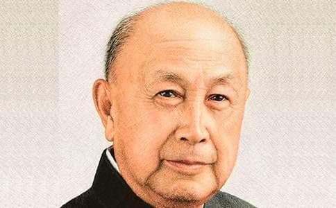钱学森：中国航天事业的奠基人