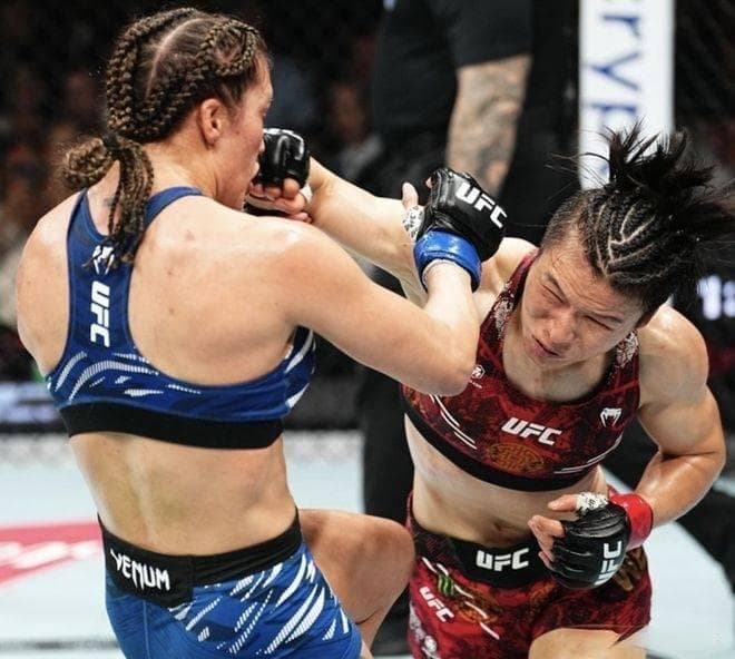 张伟丽UFC 312成功卫冕：174万美元收入背后的故事