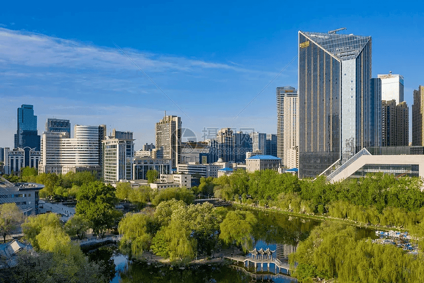 如何发展城市群物流？