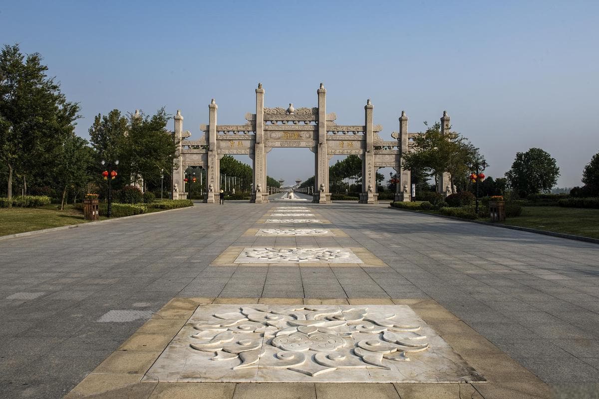 驻马店：历史与现代交融的旅游胜地