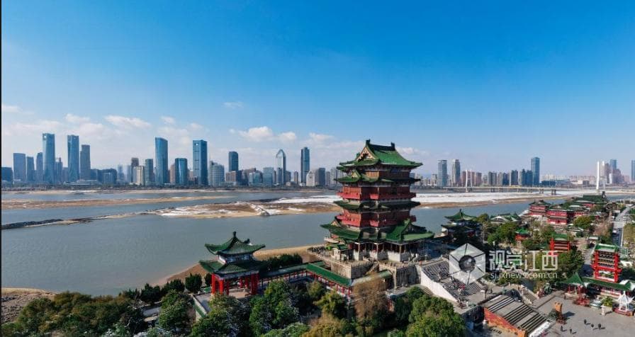 滕王阁：历史长河中的文化瑰宝