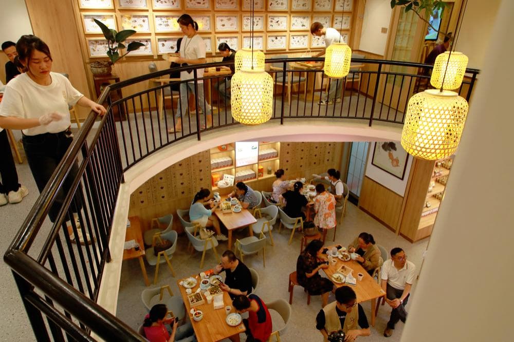 传承中医文化！“90后”中医开启了药膳餐饮