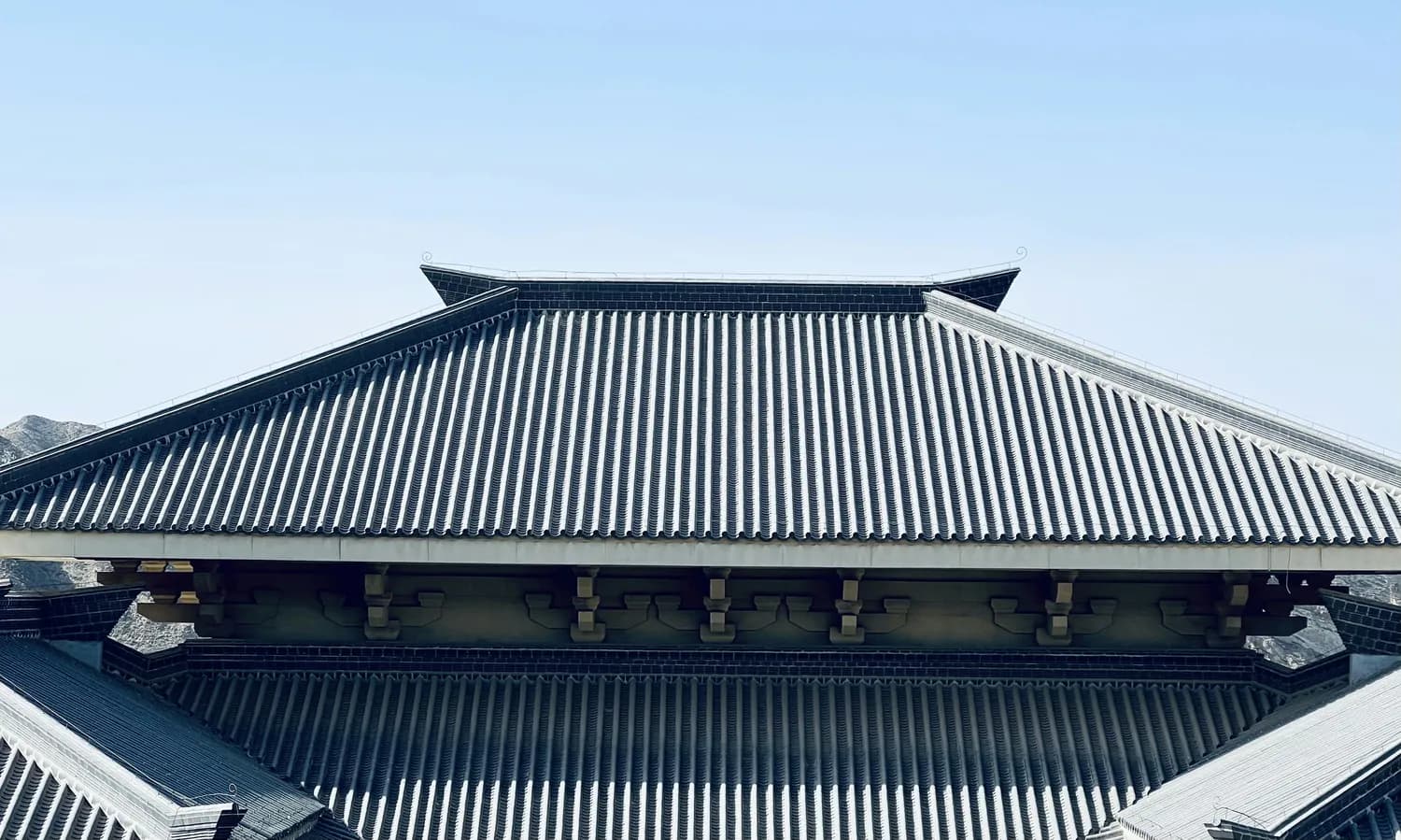 从镐京到洛邑：周朝都城变迁的秘密