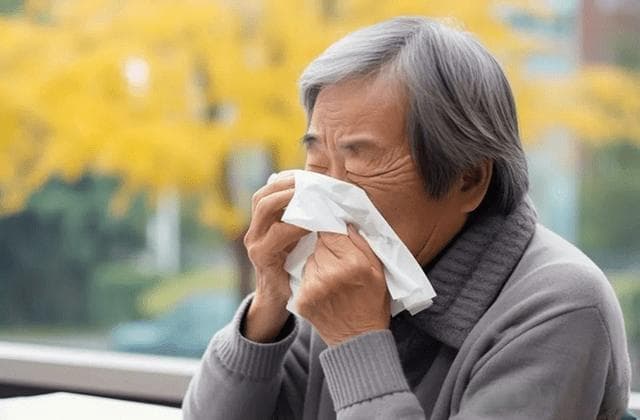 感冒导致鼻子不通？资深医生教你应对过敏性鼻炎加重的方法
