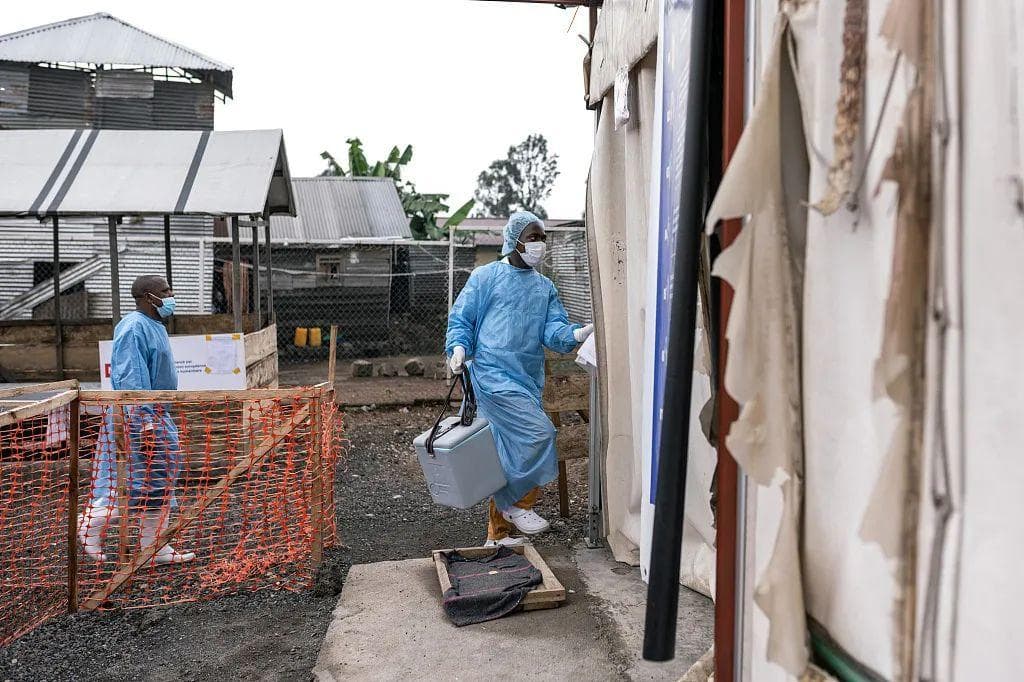 刚果（金）暴发不明原因疾病：592人感染37人死亡，专家：或为已知病原体引起