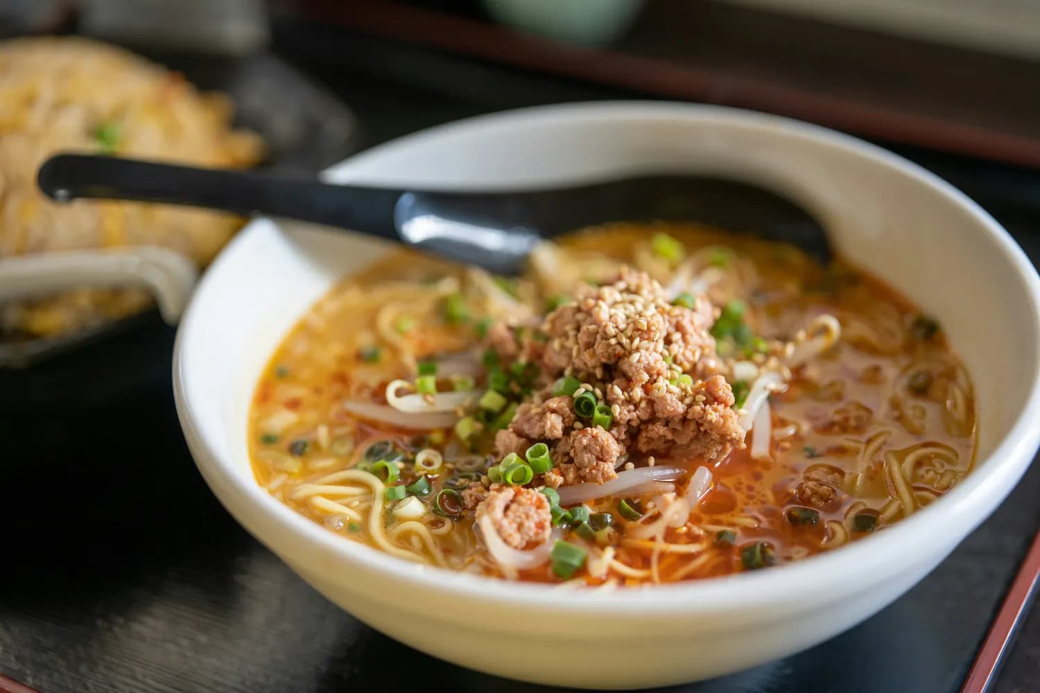 《中国米食大会》聚焦南宁：一碗老友粉里的城市故事