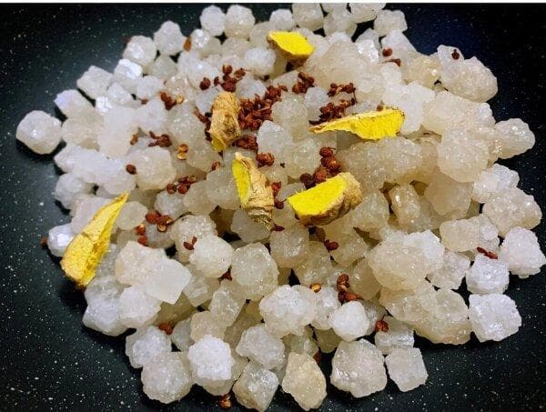 “粗盐热敷” 虽好，但有5个禁忌要牢记！分享正确的使用方法