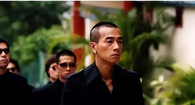 陈小春：从古惑仔到韦小宝，一位影视巨星的传奇之路