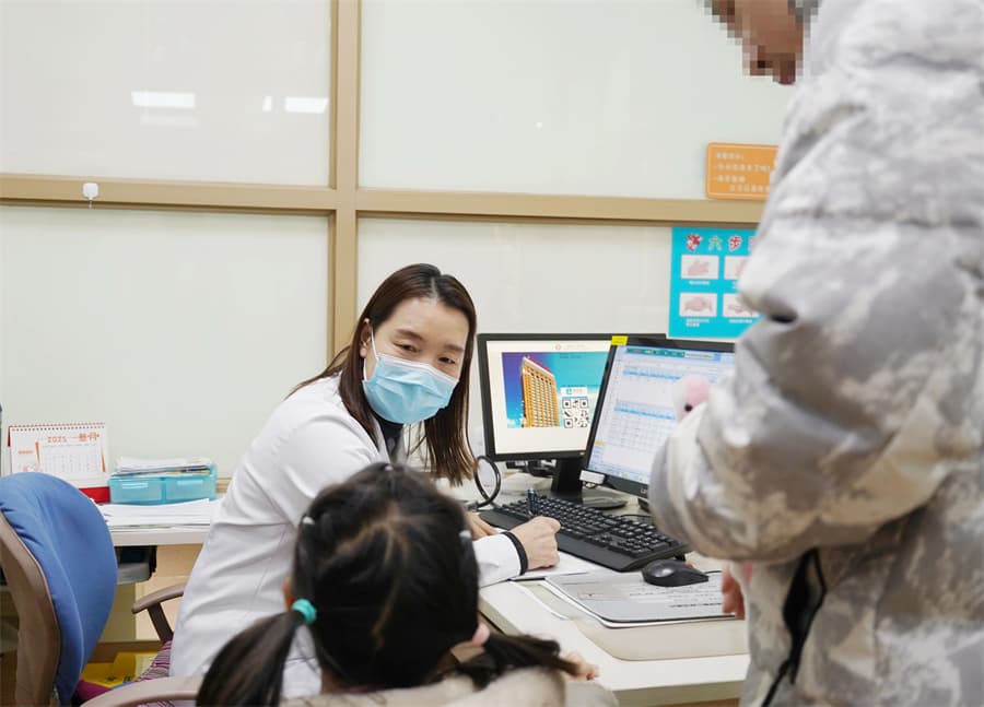 呕吐、腹泻患儿增多，家长别误判食物中毒！