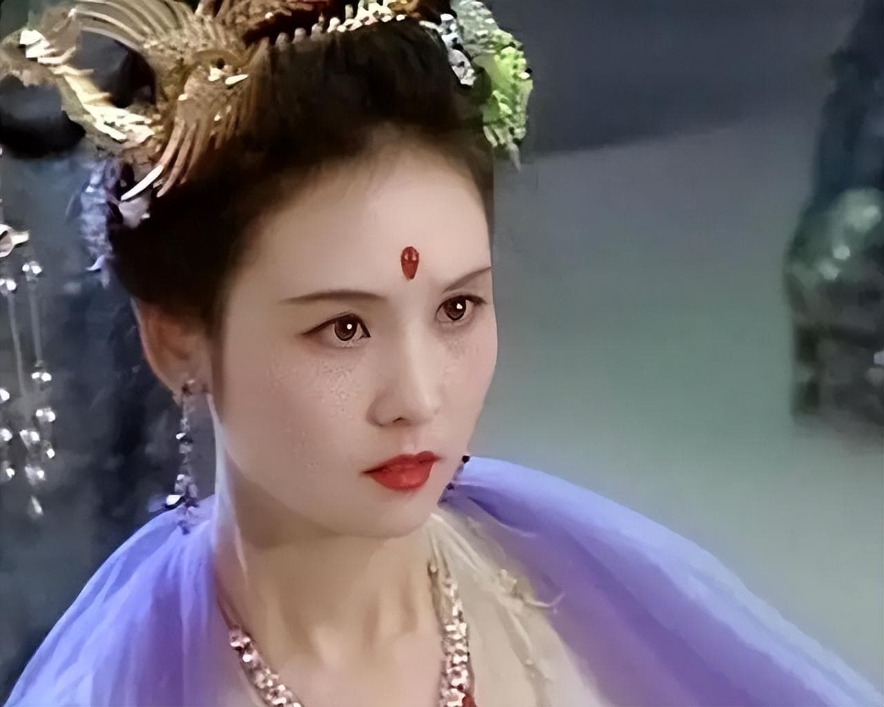 “最美女儿国国王”：国家一级演员，一生无儿无女，72岁的她怎样
