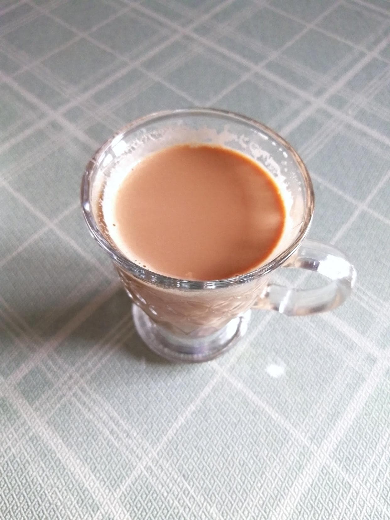 自制奶茶教程：三步做出香甜奶茶，成本不到10元