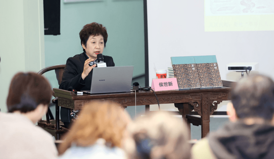 解读天下蜀锦的千年故事，“书香成都”全民阅读主题活动进行中