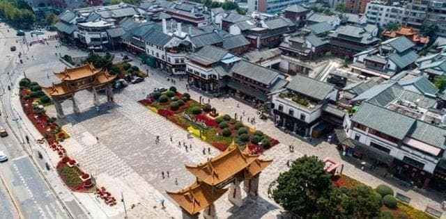 昆明官渡古镇：距今1000多年的历史，有着现存年代最久的金刚塔