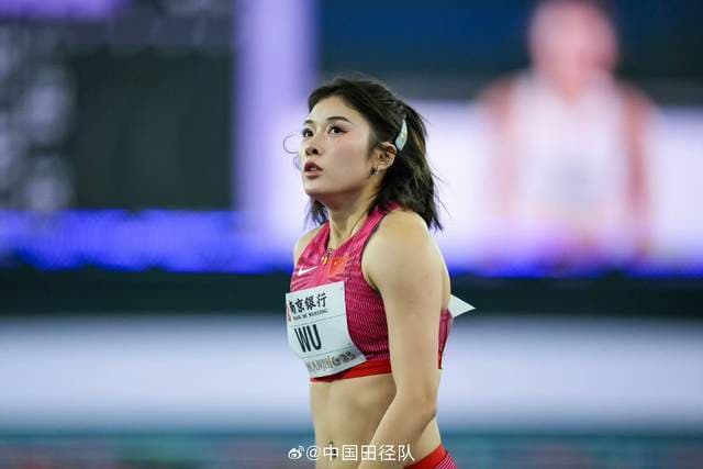 8秒01，吴艳妮打破女子60米栏全国纪录！