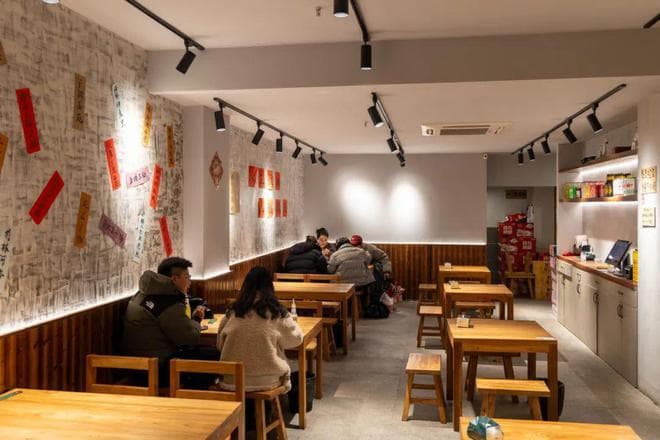 开烧烤店的十大忠告：新手如何避免亏损