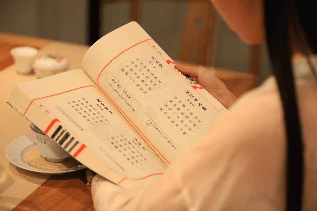为什么很多现代诗不那么好懂？