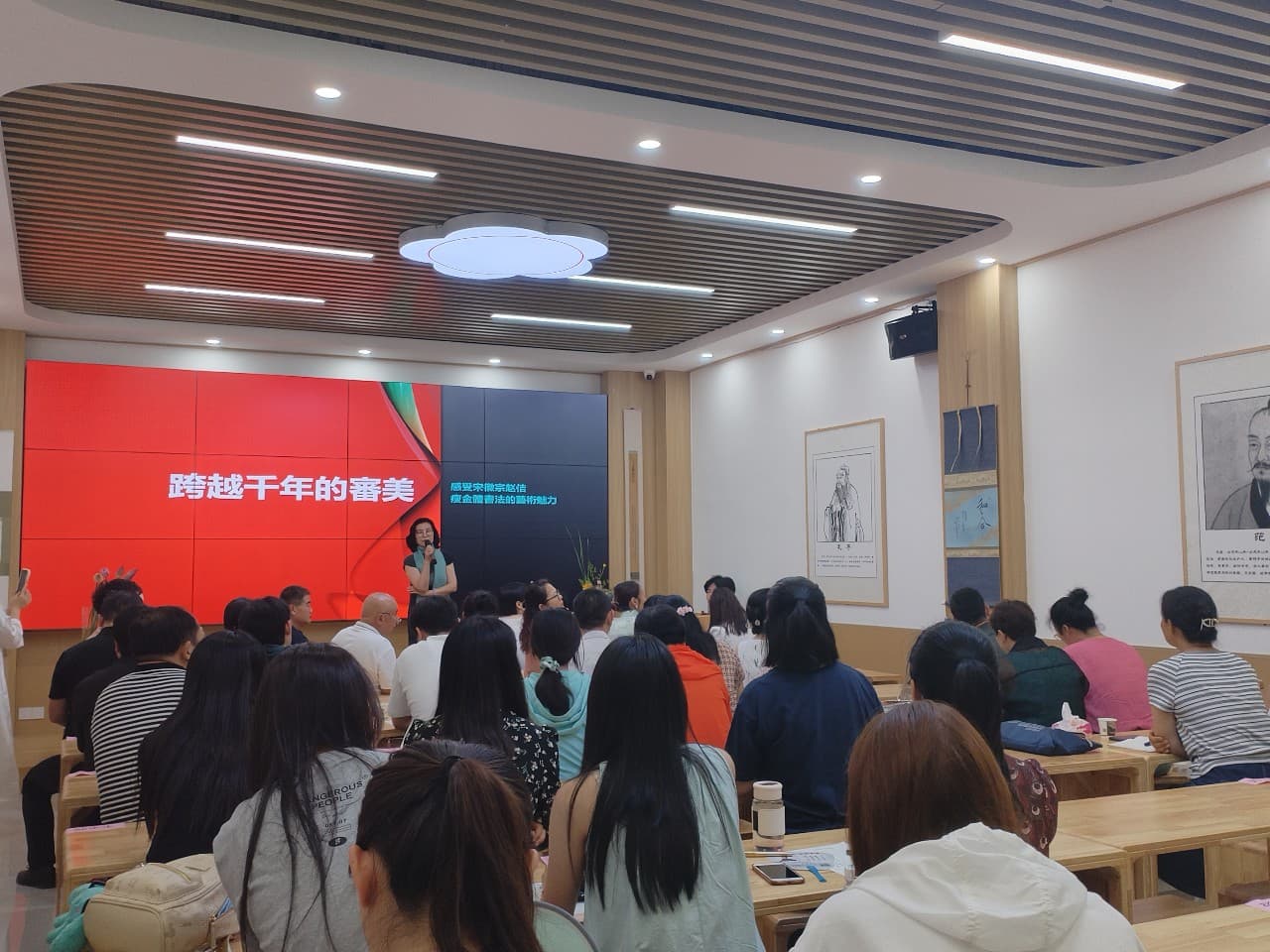 跨越千年的审美：感受宋徽宗赵佶“瘦金体”书法的艺术魅力