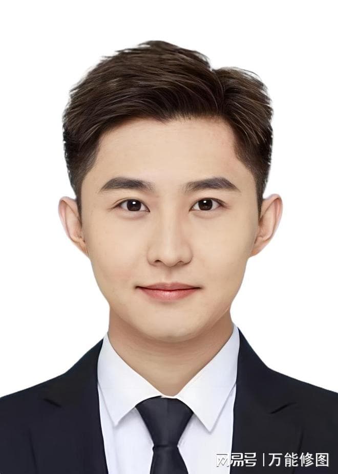AI生成两寸白底证件照一键操作指南